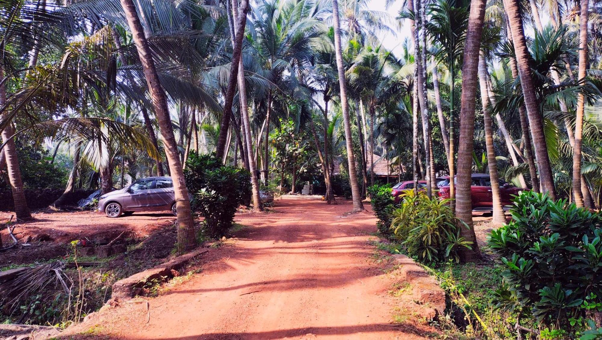 Samant Beach Resort Malvan Exterior photo