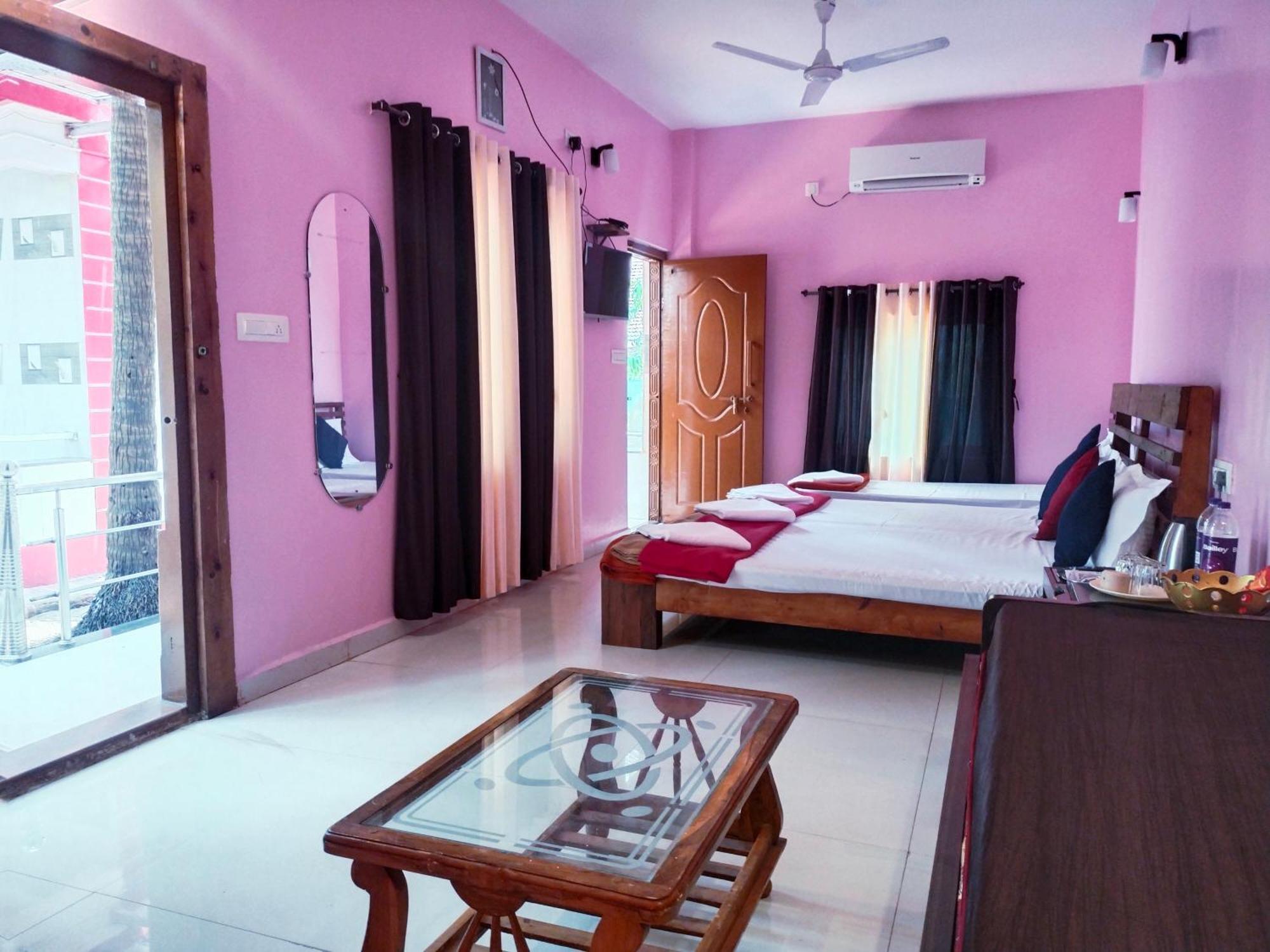 Samant Beach Resort Malvan Exterior photo